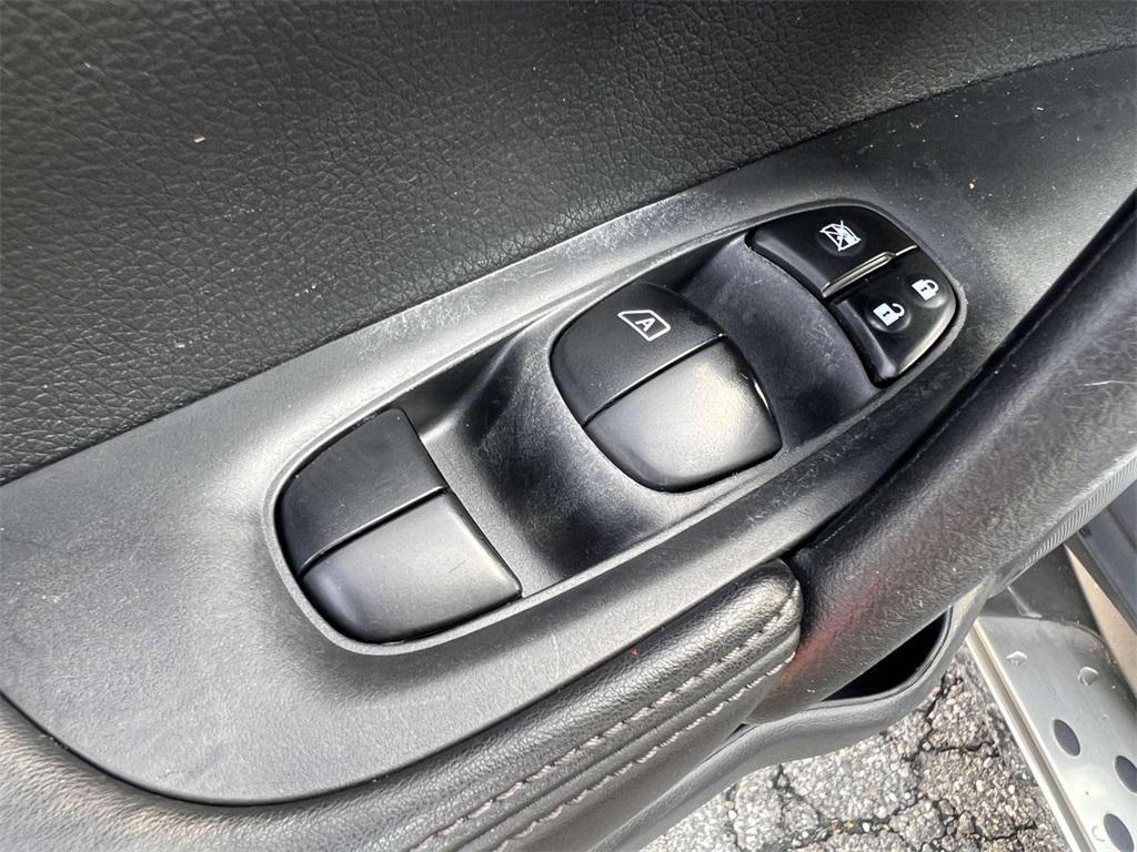 used 2020 Nissan Rogue car, priced at $16,789