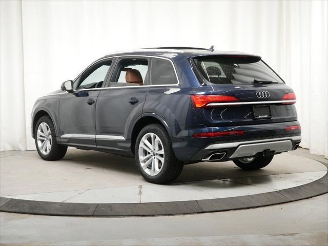 new 2025 Audi Q7 car, priced at $75,595