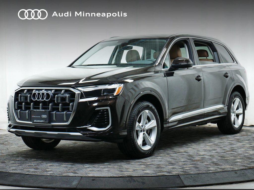 used 2025 Audi Q7 car, priced at $52,977