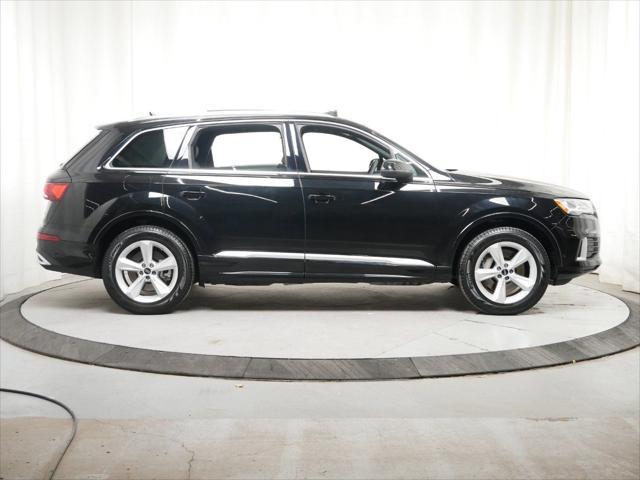 used 2024 Audi Q7 car, priced at $53,499