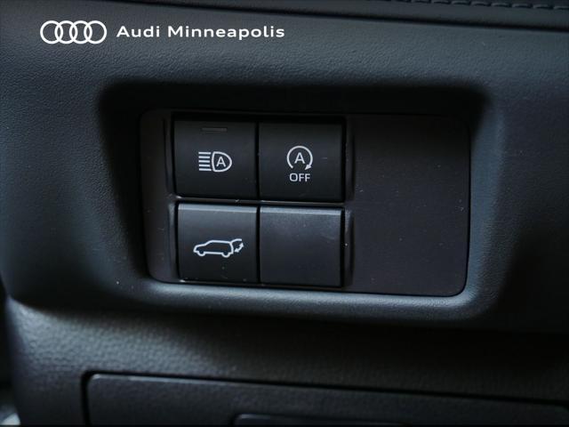 used 2023 Toyota Highlander car, priced at $39,977