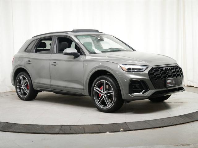 new 2025 Audi Q5 car, priced at $69,475