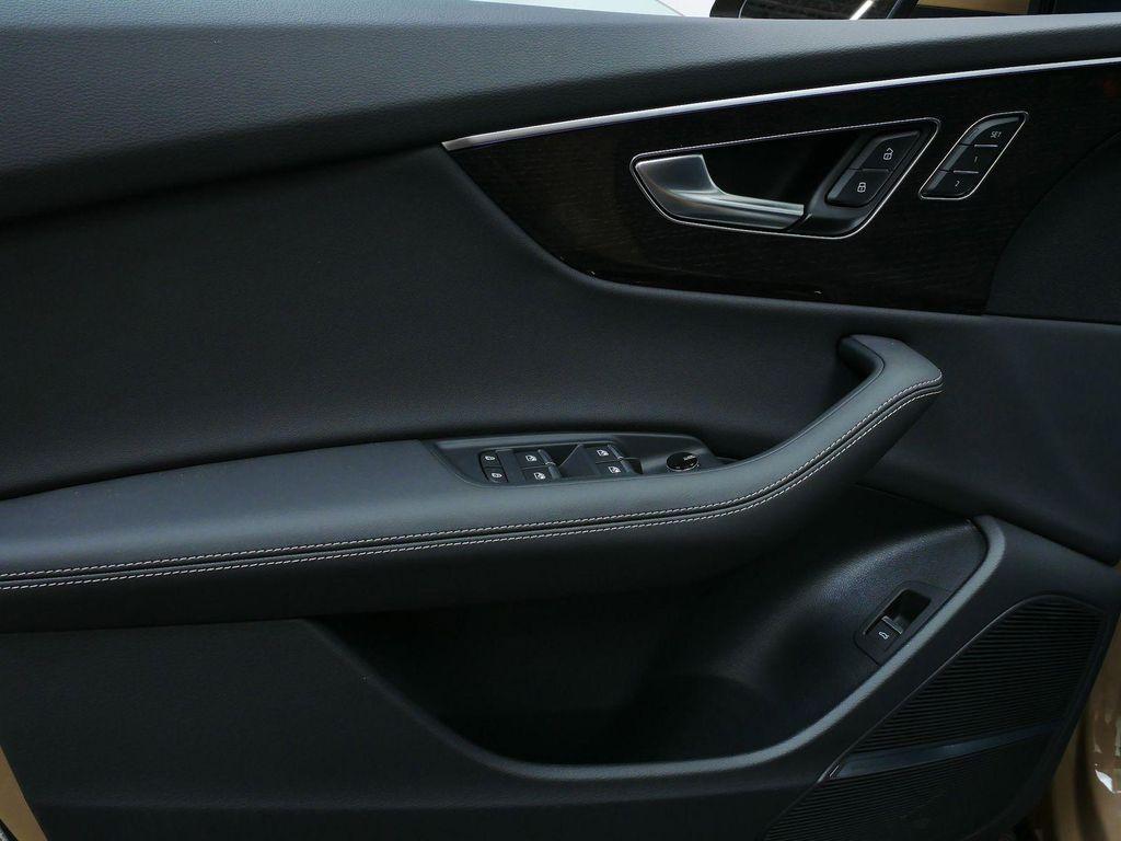new 2025 Audi Q8 car, priced at $82,242