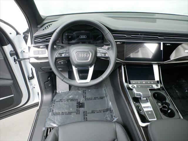 new 2025 Audi Q7 car, priced at $77,750