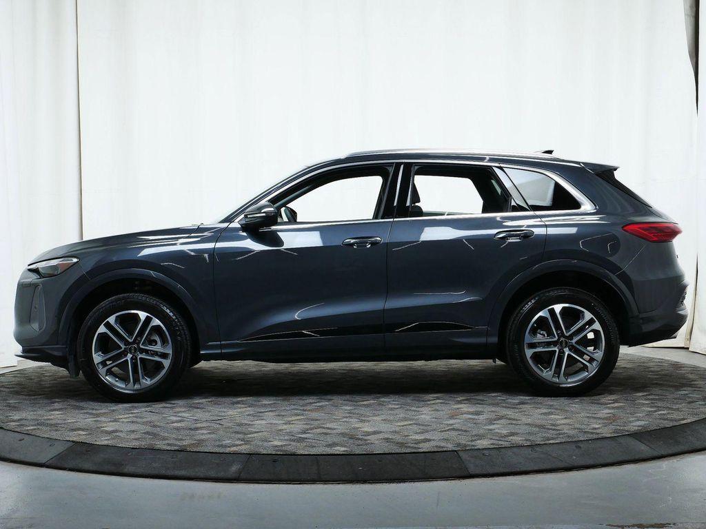 new 2025 Audi Q5 car, priced at $55,275