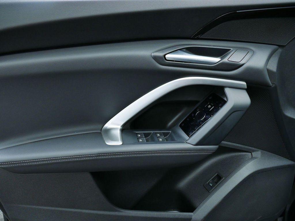 new 2025 Audi Q5 car, priced at $55,275