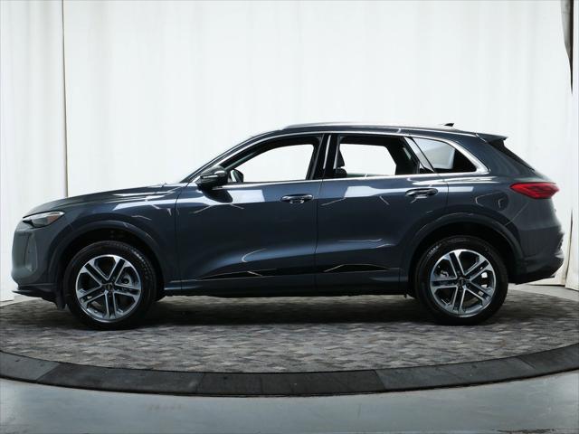 new 2025 Audi Q5 car, priced at $56,275