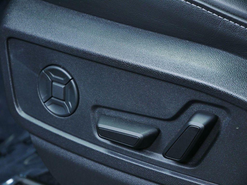 new 2025 Audi Q5 car, priced at $55,275