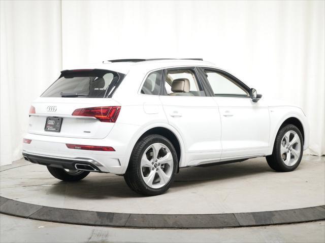 new 2025 Audi Q5 car, priced at $58,090