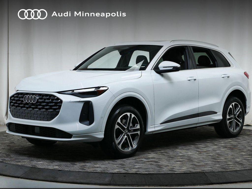 new 2025 Audi Q5 car, priced at $55,600