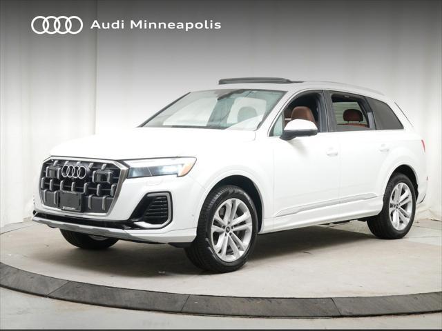 new 2025 Audi Q7 car, priced at $75,000