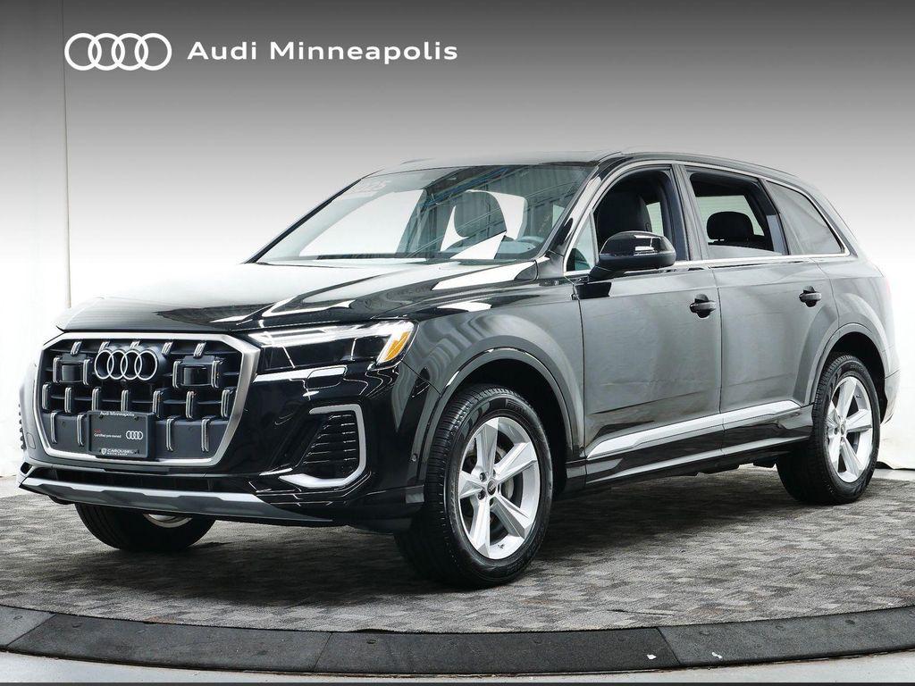 used 2025 Audi Q7 car, priced at $51,977