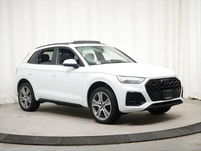 new 2025 Audi Q5 car, priced at $54,090