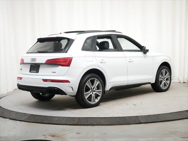 new 2025 Audi Q5 car, priced at $54,090