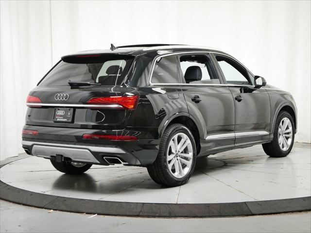 new 2025 Audi Q7 car, priced at $72,300