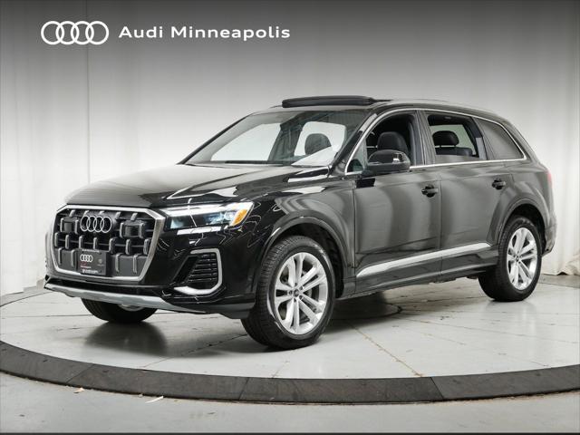 new 2025 Audi Q7 car, priced at $72,300