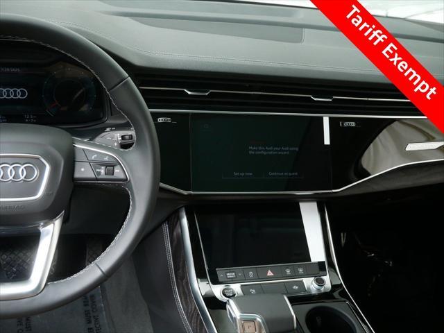 new 2025 Audi Q7 car, priced at $74,595