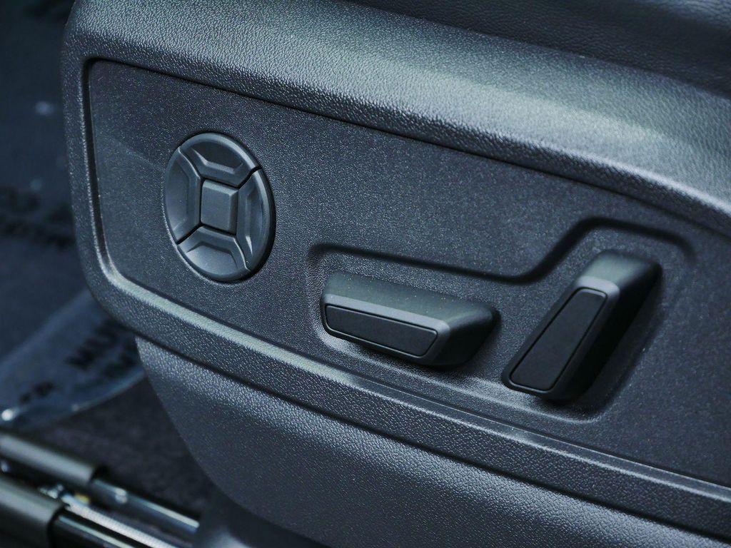 new 2025 Audi Q5 car, priced at $55,690