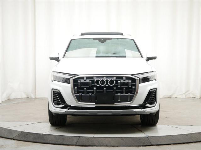 new 2025 Audi Q7 car, priced at $75,000