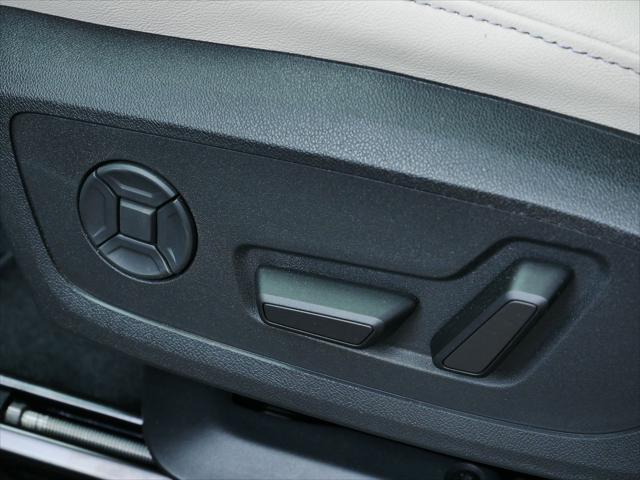new 2025 Audi Q6 e-tron car, priced at $70,385