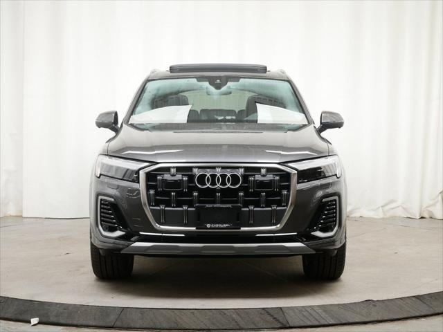 new 2025 Audi Q7 car, priced at $75,595