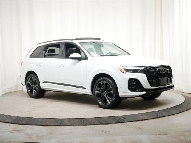 new 2025 Audi Q7 car, priced at $77,750