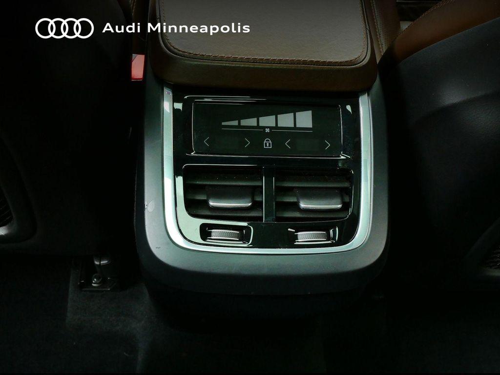 used 2018 Volvo XC90 car, priced at $21,977
