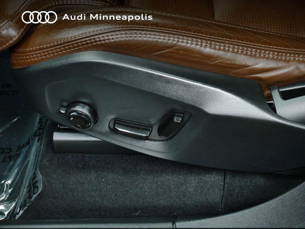 used 2018 Volvo XC90 car, priced at $21,977