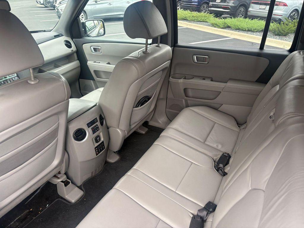 used 2011 Honda Pilot car, priced at $8,977