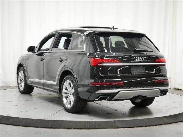 new 2025 Audi Q7 car, priced at $75,800