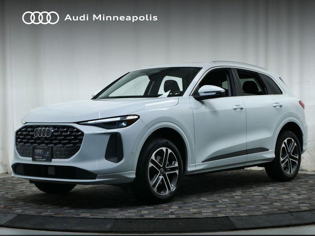 new 2025 Audi Q5 car, priced at $55,585