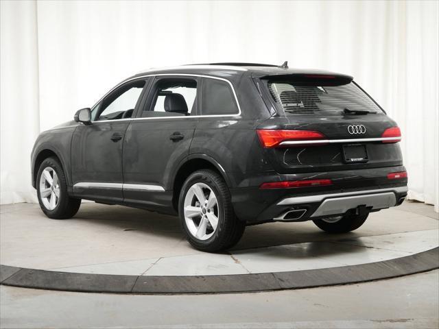 new 2025 Audi Q7 car, priced at $70,210