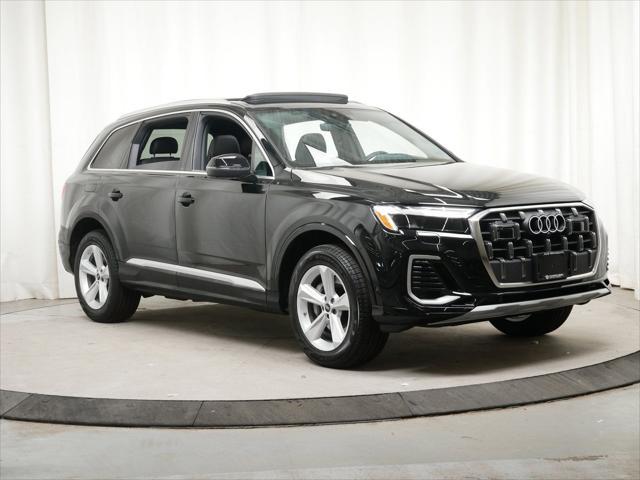 new 2025 Audi Q7 car, priced at $70,210