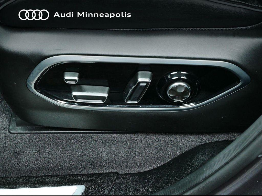 used 2022 Jeep Grand Cherokee car, priced at $36,977