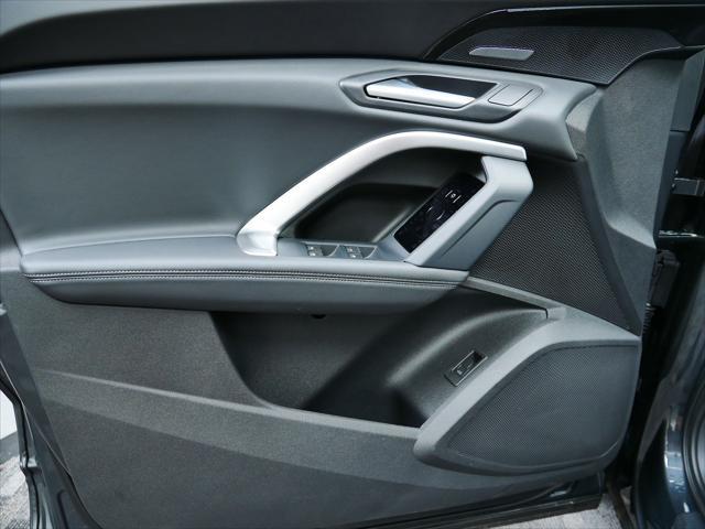 new 2025 Audi Q5 car, priced at $64,250