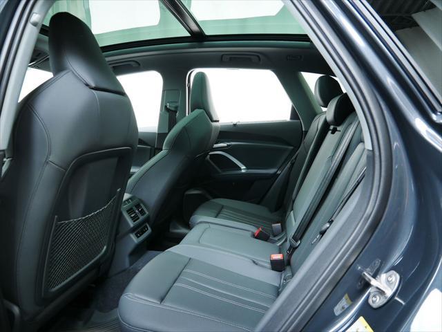 new 2025 Audi Q5 car, priced at $64,250