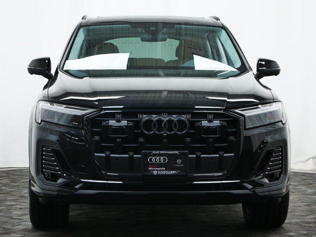 new 2025 Audi Q7 car, priced at $63,066