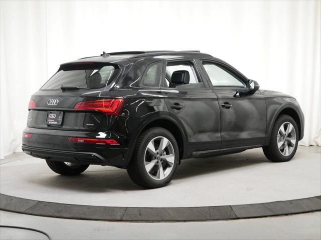 new 2025 Audi Q5 car, priced at $49,655