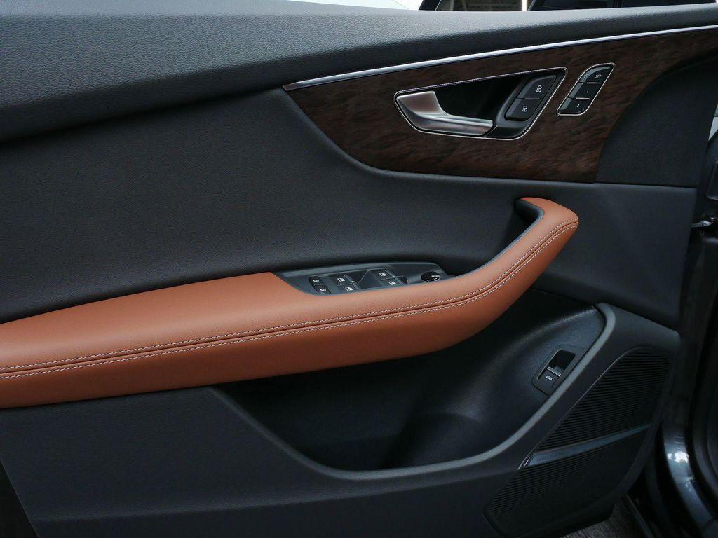 new 2025 Audi Q8 car, priced at $82,465
