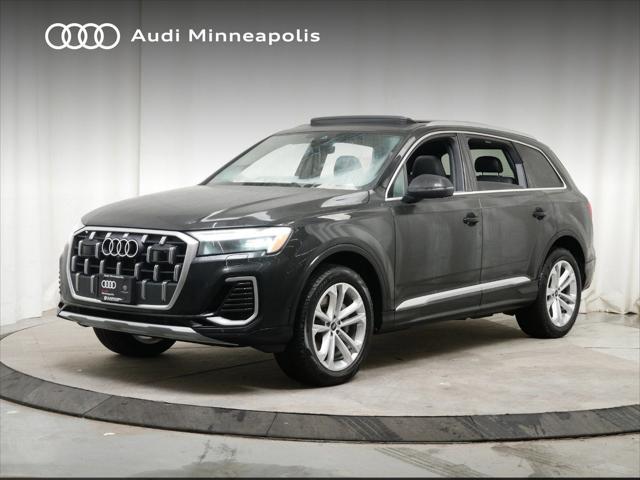 new 2025 Audi Q7 car, priced at $75,595