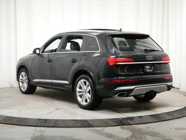 new 2025 Audi Q7 car, priced at $75,595