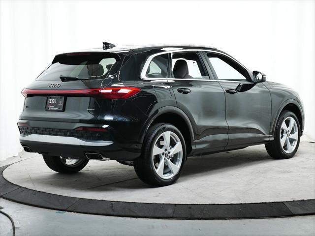 new 2025 Audi Q5 car, priced at $61,300