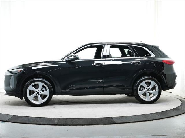 new 2025 Audi Q5 car, priced at $61,300