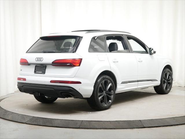 new 2025 Audi Q7 car, priced at $77,750