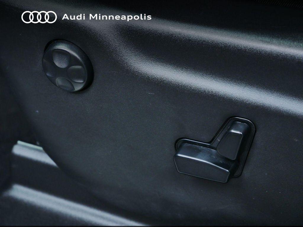 used 2020 Jeep Grand Cherokee car, priced at $27,977