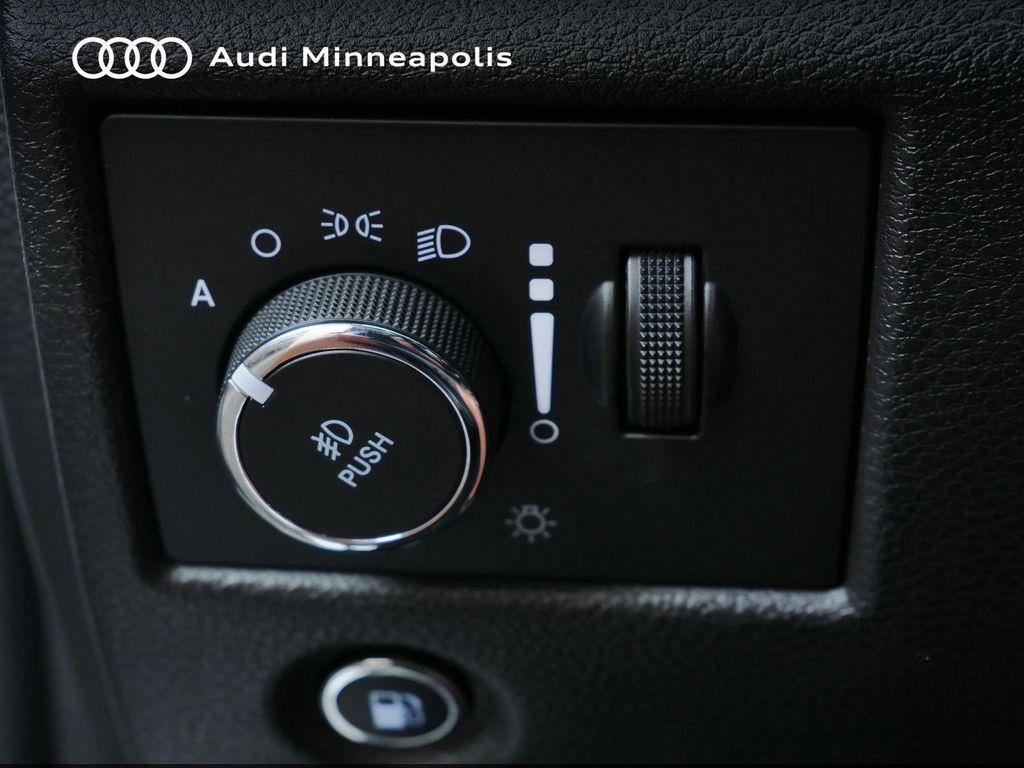used 2020 Jeep Grand Cherokee car, priced at $27,977