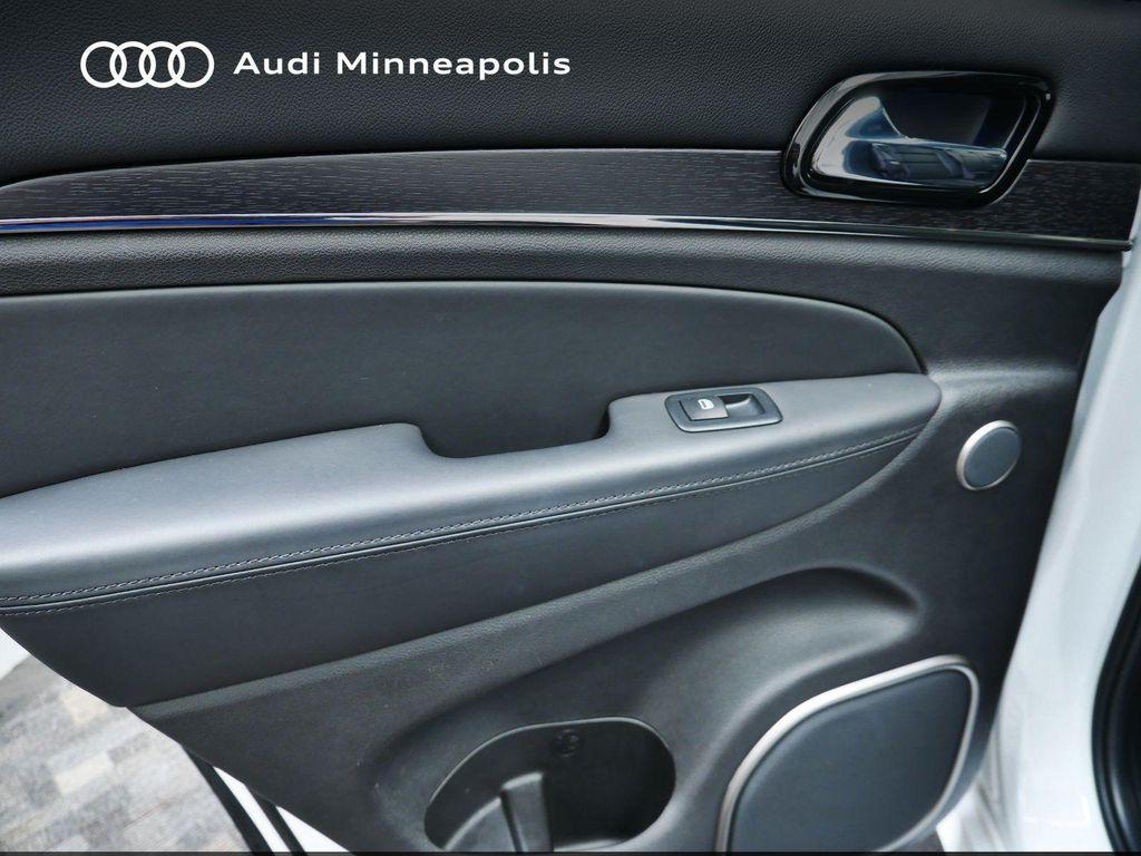 used 2020 Jeep Grand Cherokee car, priced at $27,977