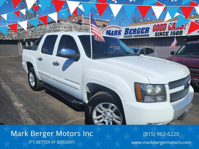 used 2008 Chevrolet Avalanche car, priced at $10,850