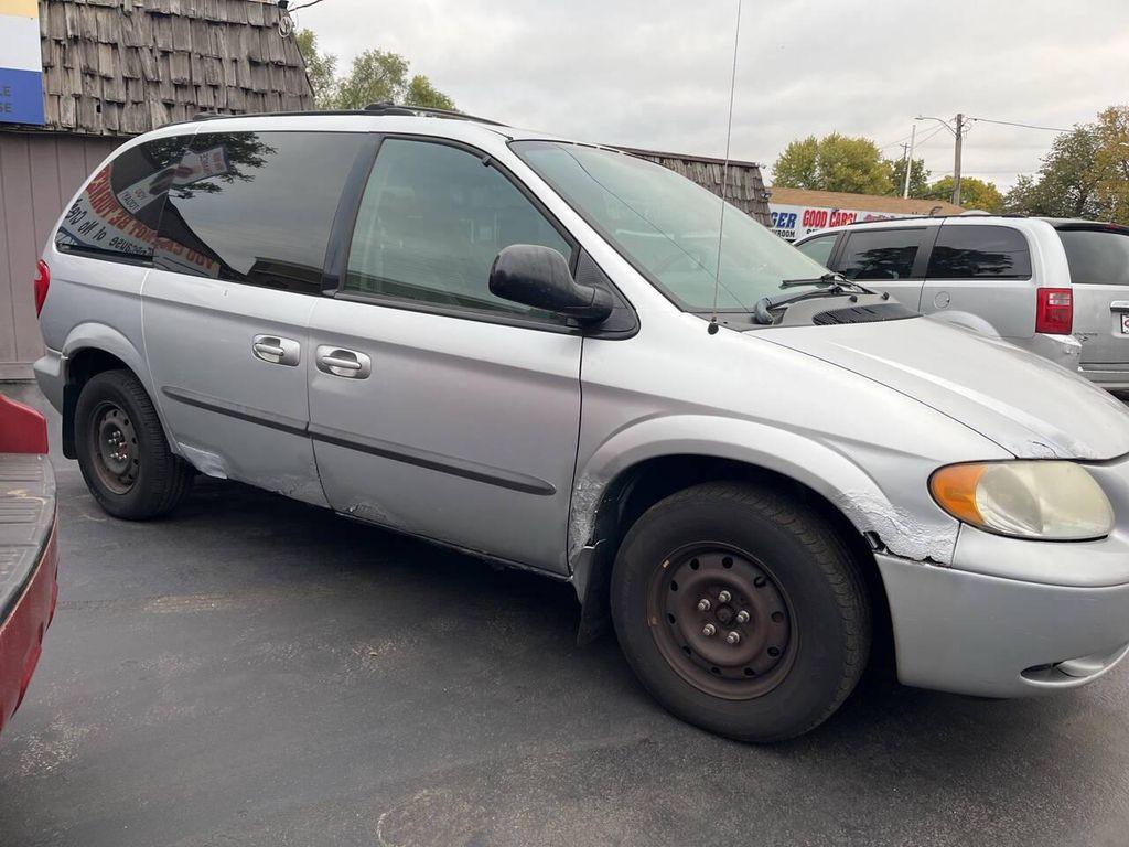 used 2004 Chrysler Town & Country car, priced at $1,250