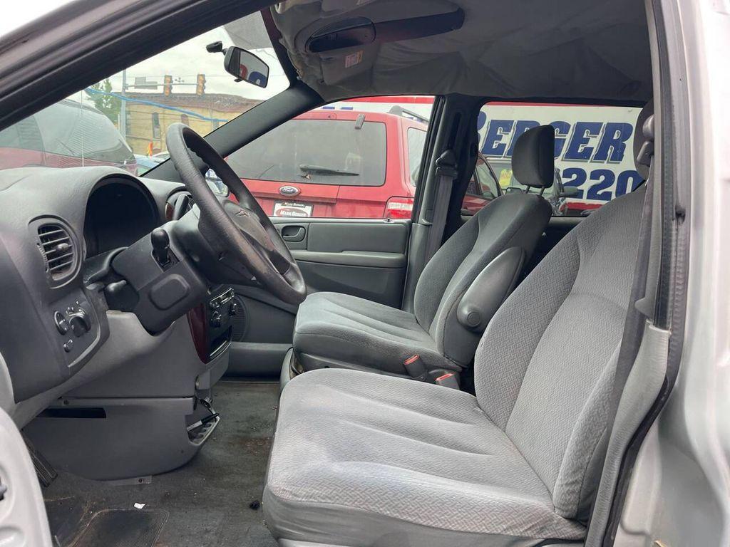 used 2004 Chrysler Town & Country car, priced at $1,250